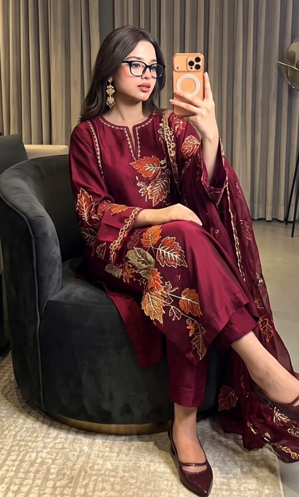 Murk Shehmoz 3-Piece Silk Suit – Chiffon Embroidered Dupatta