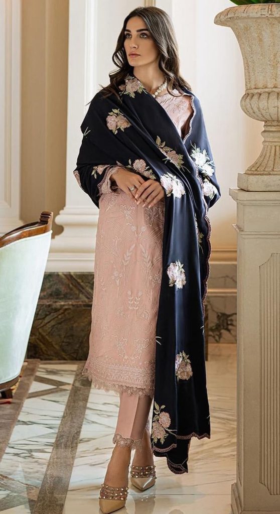 Agha Noor 3-Piece Dhanak Embroidered Suit – Code 834